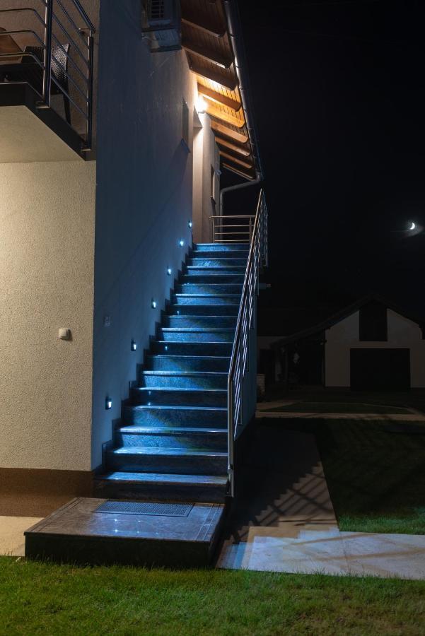 Gasthaus Sobe Mili Ozren Doboj Exterior foto